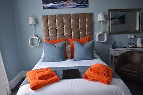 Acorn Lodge