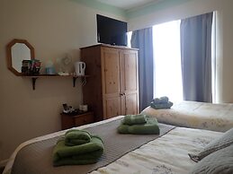 Acorn Lodge