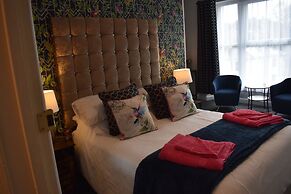 Acorn Lodge
