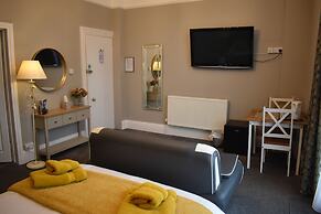 Acorn Lodge