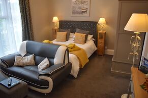 Acorn Lodge