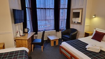 The Hampton Court Guesthouse