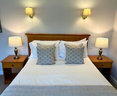 New Forest Lodge