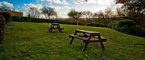 Gomersal Lodge Hotel
