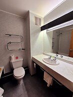 Supreme Inn Boston