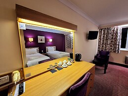 Supreme Inn Boston