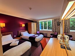 Supreme Inn Boston
