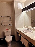 Supreme Inn Boston
