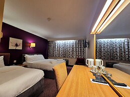 Supreme Inn Boston
