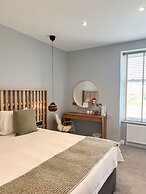 Housel Bay Hotel