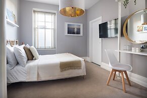 Housel Bay Hotel