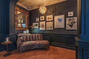 Pine Trees Hotel