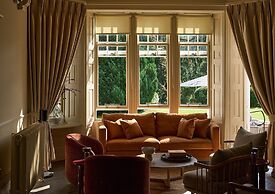 Pine Trees Hotel