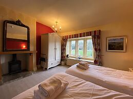 Red Lion Hotel and Manor House