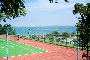 Langstone Cliff
