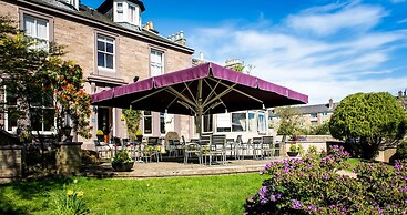 Parklands Hotel