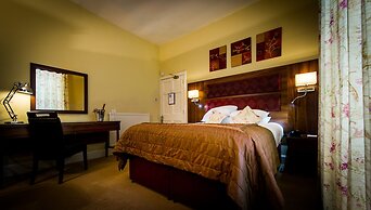 Parklands Hotel