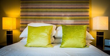 Parklands Hotel