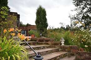 The Heather Glen Country House
