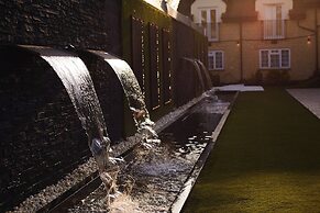 The Chesterton Hotel