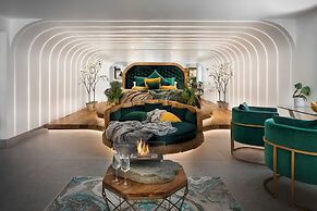 Aphrodites Group