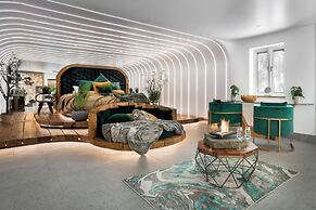 Aphrodites Group