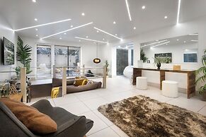 Aphrodites Group