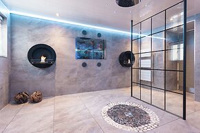 Aphrodites Group