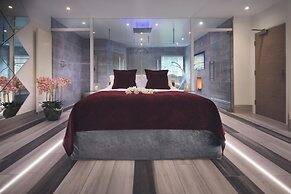 Aphrodites Group