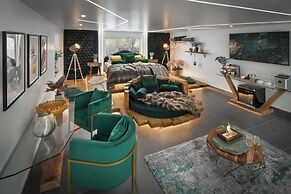 Aphrodites Group