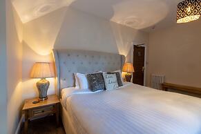 Lakes Hotel and Spa