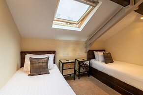 Lakes Hotel and Spa