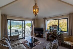 Lakes Hotel and Spa