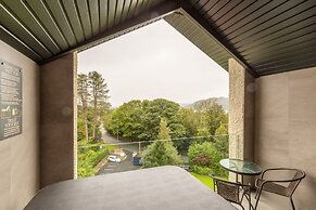 Lakes Hotel and Spa