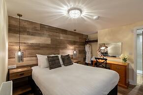 Lakes Hotel and Spa