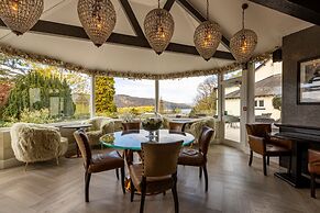 Lakes Hotel and Spa