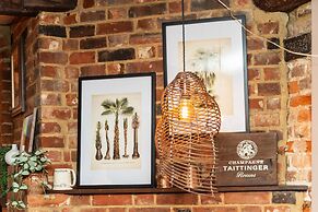 The Woolpack Hotel