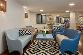 Hotel Roissy Lourdes