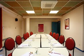 Mercure Luxeuil les Bains Hexagone