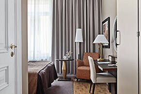 Elite Hotel Knaust