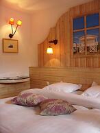 Hotel Phoebus Garden & Spa