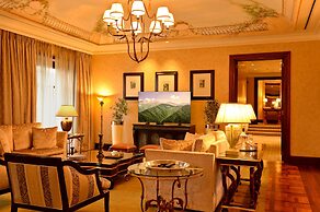 Palazzo Hotel