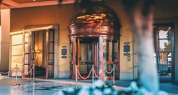 Palazzo Hotel