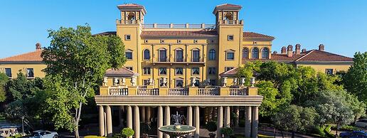 Palazzo Hotel