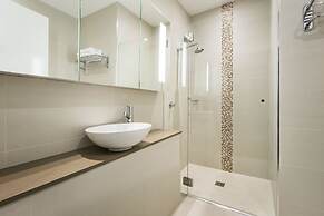 Quest Canberra