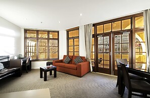 Quest Canberra