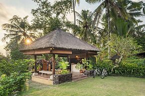 Villa Semana Resort & Spa