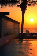 Al Nawras Island Resort
