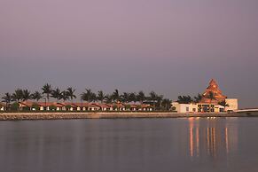 Al Nawras Island Resort