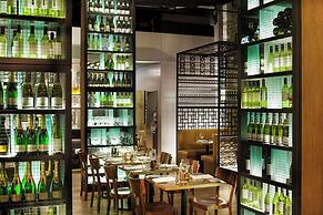 DoubleTree by Hilton Hotel Melbourne - Flinders Street